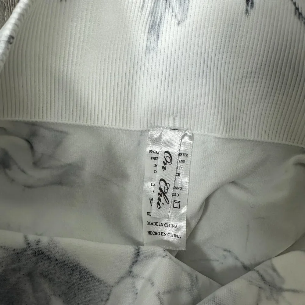 On Chic‎ Black & White Tie Dye Stretch Leggings Women’s Size S/M